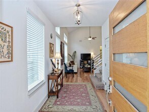 2225 Maxwell Ln in Austin, TX - Building Photo - Building Photo