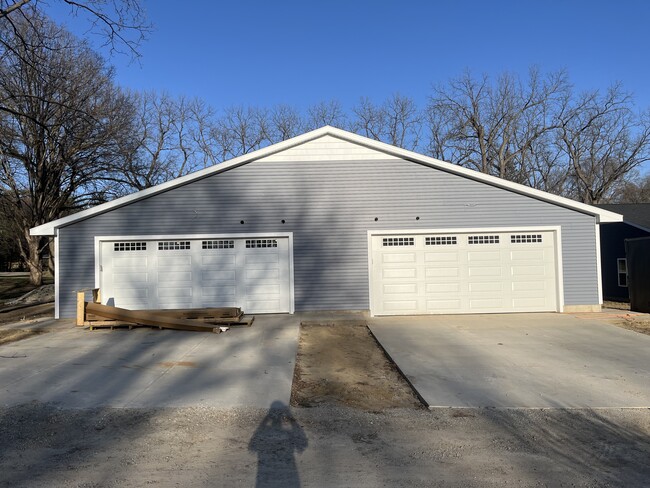 2511 Franklin St, Unit 2511 Franklin St in Cedar Falls, IA - Foto de edificio - Building Photo
