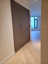 2510 6th Ave, Unit 1409 in Seattle, WA - Building Photo - Building Photo