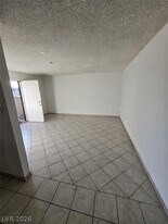 1324 N 22nd St in Las Vegas, NV - Building Photo