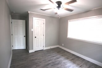 3885 Hale St in Vidor, TX - Building Photo - Building Photo