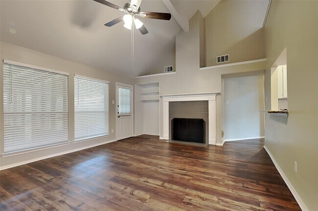 4826 Pecan Grove Dr in Pearland, TX - Building Photo - Building Photo