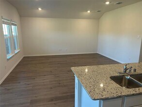 3600 Skylane Ave in Corsicana, TX - Building Photo - Building Photo