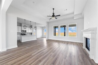 3511 Palm Crest Dr in Rosharon, TX - Foto de edificio - Building Photo
