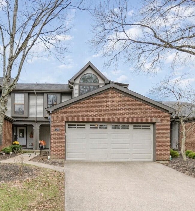 property at 1632 Shady Cove Ln