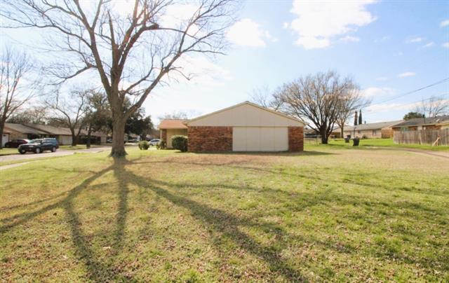 10217 Ironwood Ln in Dallas, TX - Building Photo - Building Photo