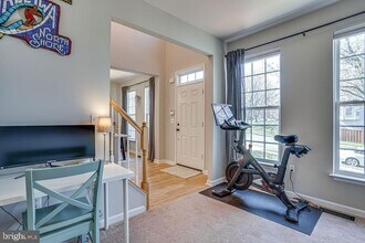 15333 Tina Ln in Woodbridge, VA - Building Photo - Building Photo
