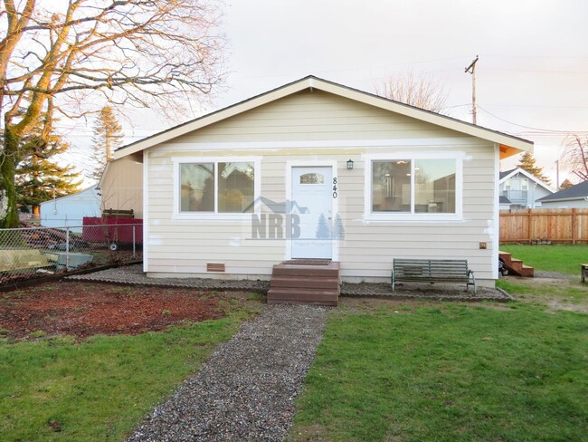 property at 840 E 51st St