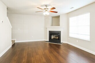 5028 Magnasco Ln in Charlotte, NC - Building Photo - Building Photo