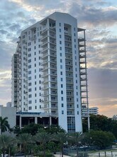 10 SW South River Dr in Miami, FL - Building Photo - Building Photo