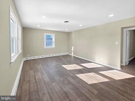 120 3rd in Hamilton Township, NJ - Building Photo