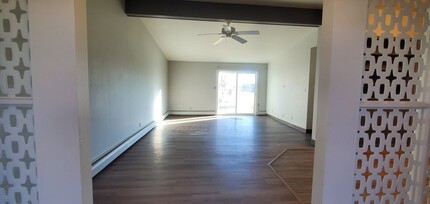 920 1/2 Crist Dr-Unit -920 Crist Dr in Billings, MT - Foto de edificio - Building Photo