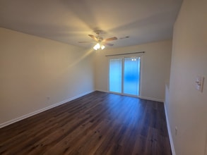 4780 Pontchartrain Dr, Unit 106 in Slidell, LA - Building Photo - Building Photo