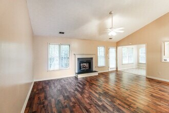 4371 Fiddlers Bend in Loganville, GA - Building Photo - Building Photo