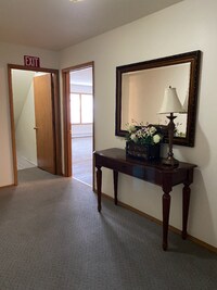 401 SW Elm St photo'