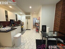 56 Park Vale Ave, Unit 1 in Boston, MA - Building Photo