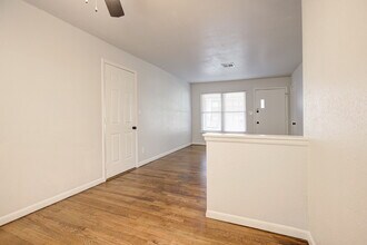 806 Denison Dr in Norman, OK - Building Photo - Building Photo