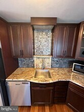 1800 Dewitt Ave in Alexandria, VA - Building Photo - Building Photo