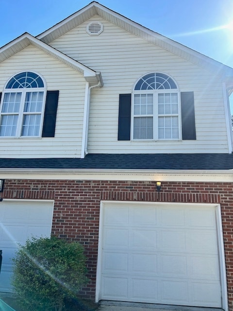 property at 2113 Thornblade Dr
