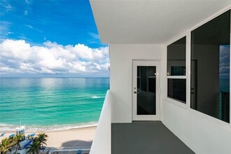 3505 S Ocean Dr, Unit 1411 in Hollywood, FL - Building Photo - Building Photo