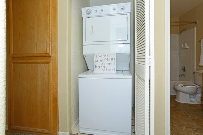 Sedona at Lone Mountain Apartments in North Las Vegas, NV - Building Photo - Building Photo