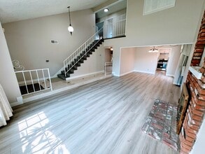 13029 Semora Dr in Cerritos, CA - Building Photo - Building Photo