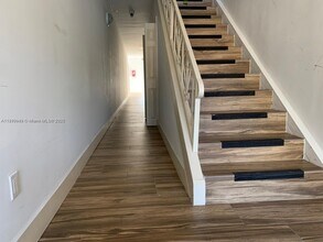2500 NE 192 St in Miami, FL - Building Photo - Building Photo