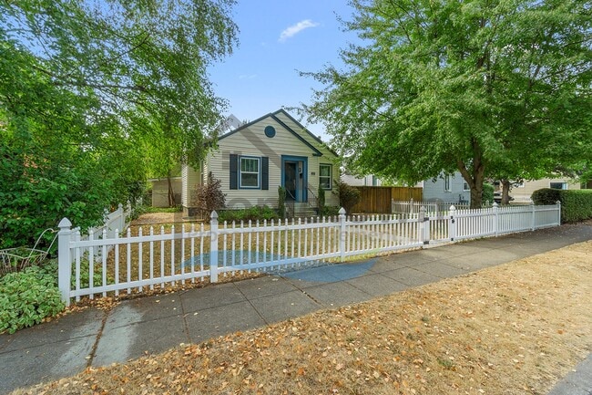 property at 1406 E Indiana Ave