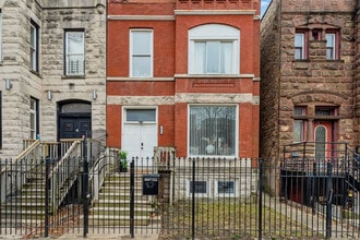 2851 W Wilcox St in Chicago, IL - Building Photo - Building Photo