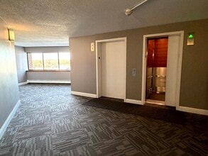 151 Coolidge Ave in Watertown, MA - Foto de edificio - Building Photo