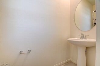 6841 Toll Mountain St in North Las Vegas, NV - Building Photo - Building Photo