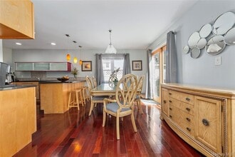 355 1st St in Mineola, NY - Building Photo - Building Photo