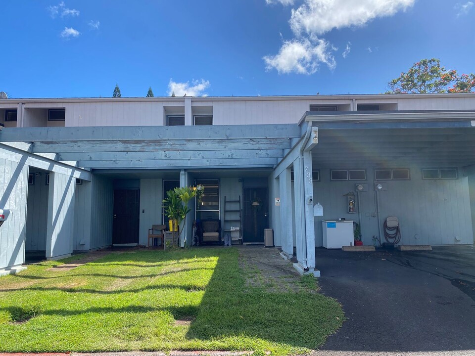 95-322-322 Kahikinui Ct in Mililani, HI - Building Photo