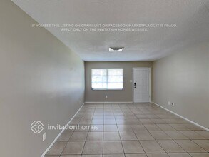 2014 Cambridge Dr in Sarasota, FL - Building Photo - Building Photo