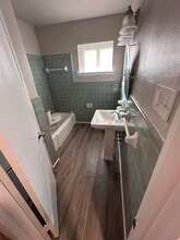 704 Sunny Ln in Irving, TX - Building Photo - Building Photo