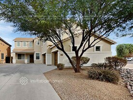 10410 W Illini St in Tolleson, AZ - Building Photo