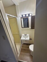 420 Sunnyside Ave in Waterloo, IA - Building Photo - Building Photo