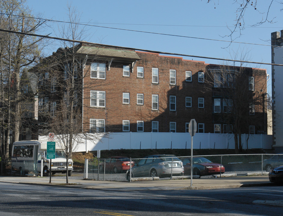 2003 N 3rd St in Harrisburg, PA - Building Photo