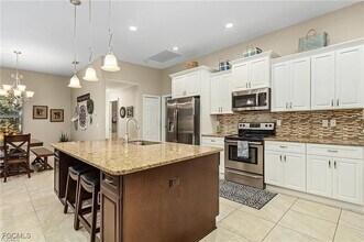 11210 Rabun Gap Dr in North Fort Myers, FL - Foto de edificio - Building Photo