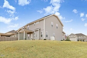 281 E Webber Ln in Clayton, NC - Building Photo - Building Photo