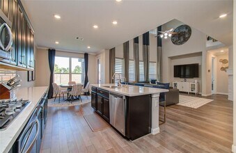4439 Rolling Field Ln in Sugar Land, TX - Building Photo - Building Photo