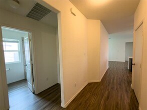 21417 Wilmiller Ln in Pflugerville, TX - Building Photo - Building Photo