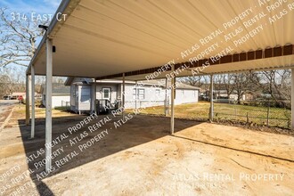 314 East Ct in Adamsville, AL - Building Photo - Building Photo