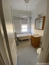 5 Walbridge St, Unit 12 in Boston, MA - Building Photo - Building Photo