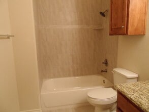 1208 Country Club Rd in Cleburne, TX - Building Photo - Building Photo