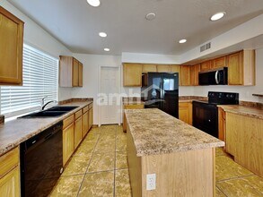 8735 W Christopher Michael Ln in Peoria, AZ - Building Photo - Building Photo