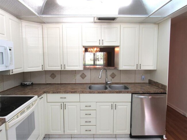 property at 2804 Victoria Way