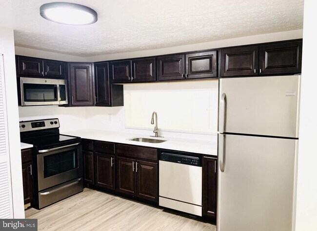 11815 Quassia Court in Germantown, MD - Building Photo - Building Photo