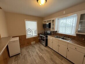 740 Lyles St SE in Grand Rapids, MI - Building Photo - Building Photo