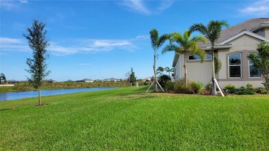 3554 Recurve Cir in Sarasota, FL - Building Photo - Building Photo